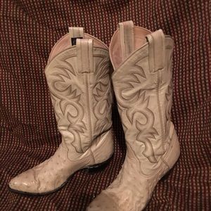 Leather boots ostrich toes